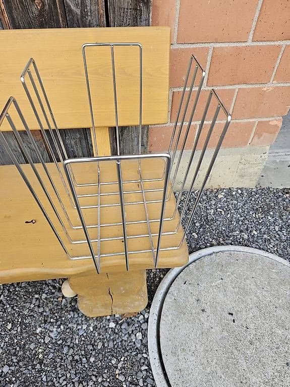 Sonstiges für Haushalt & Wohnen: Altpapier Sammler metall – Gebraucht aus Buttisholz von osee