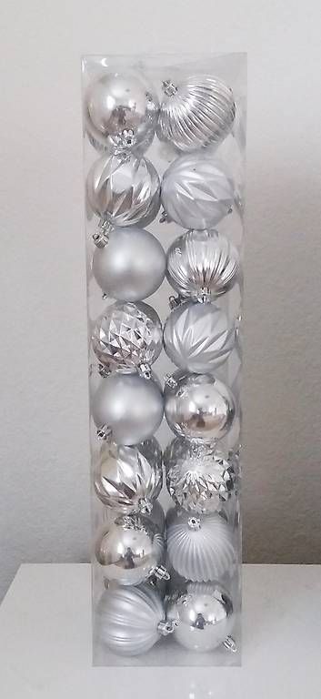 Alle Dekorationen: VINTERFEST 32 grosse Weihnachts-Kugeln - Silber OVP – Neu und originalverpackt aus Aarau von Yeeaaah