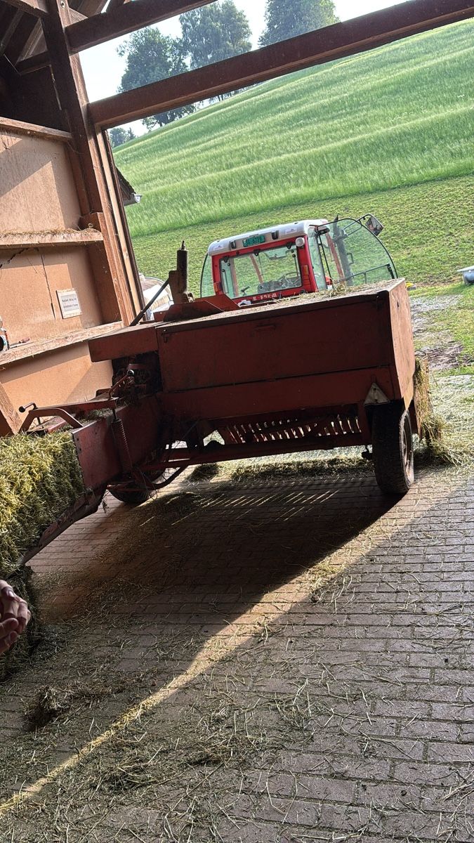 Tutte le macchine: Kleinballenpresse  – Usato da Gommiswald venduto da riflo 1