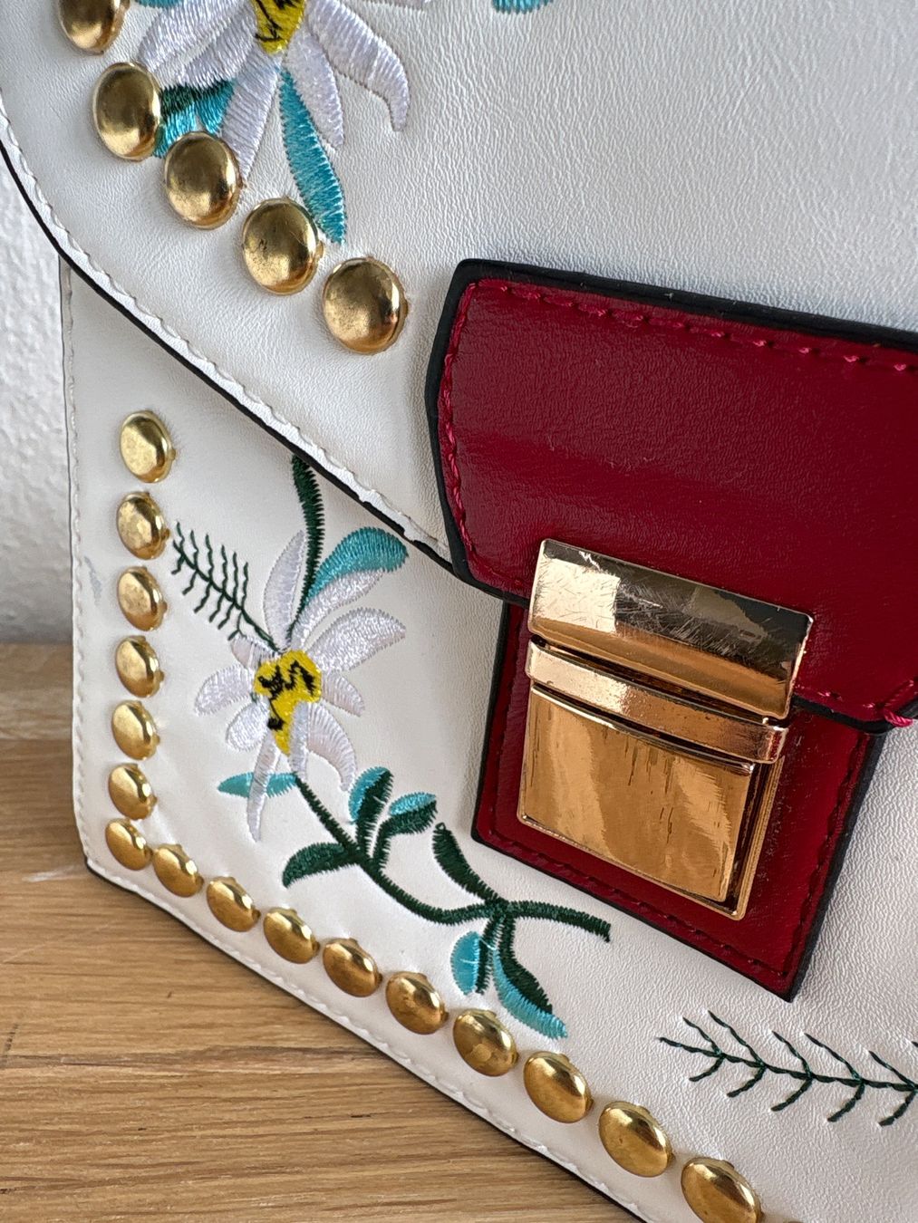 Borse: Bestickte Tasche - Super Zustand – Usato da Neuenhof venduto da pfiffoltra 2