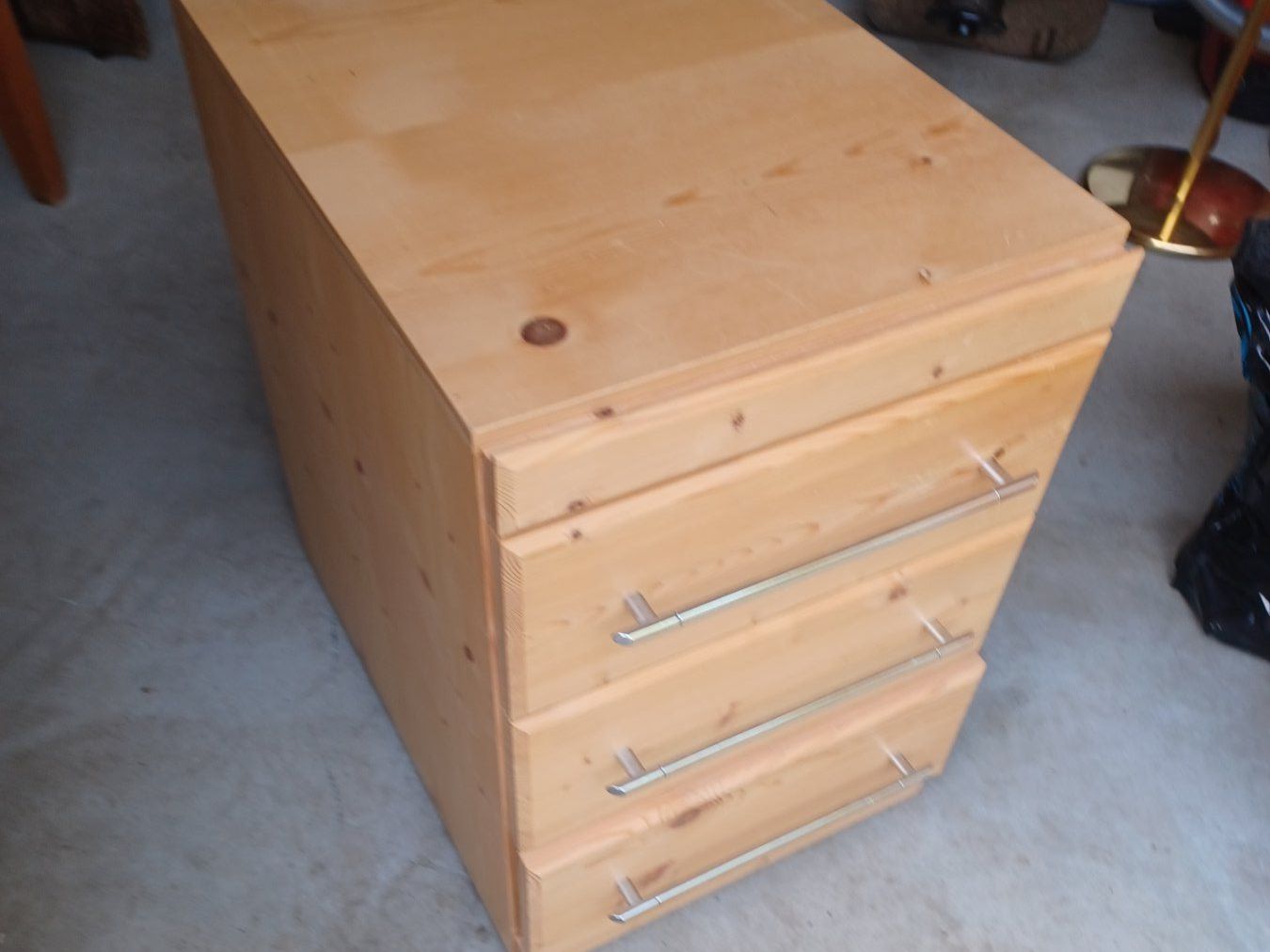 Pfister Banconi: Roll-Korpus (aus Holz) – Usato da Dinhard venduto da Maffina