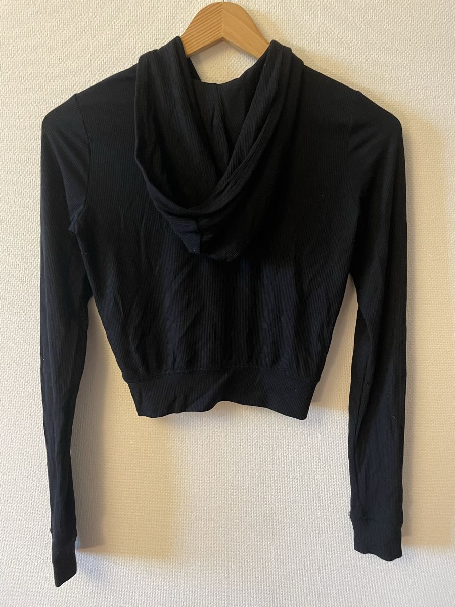 Skims Giacche: Cropped Skims Sweatjacke – Nuovo (secondo la descrizione) da Zürich venduto da pau_kbr6 1
