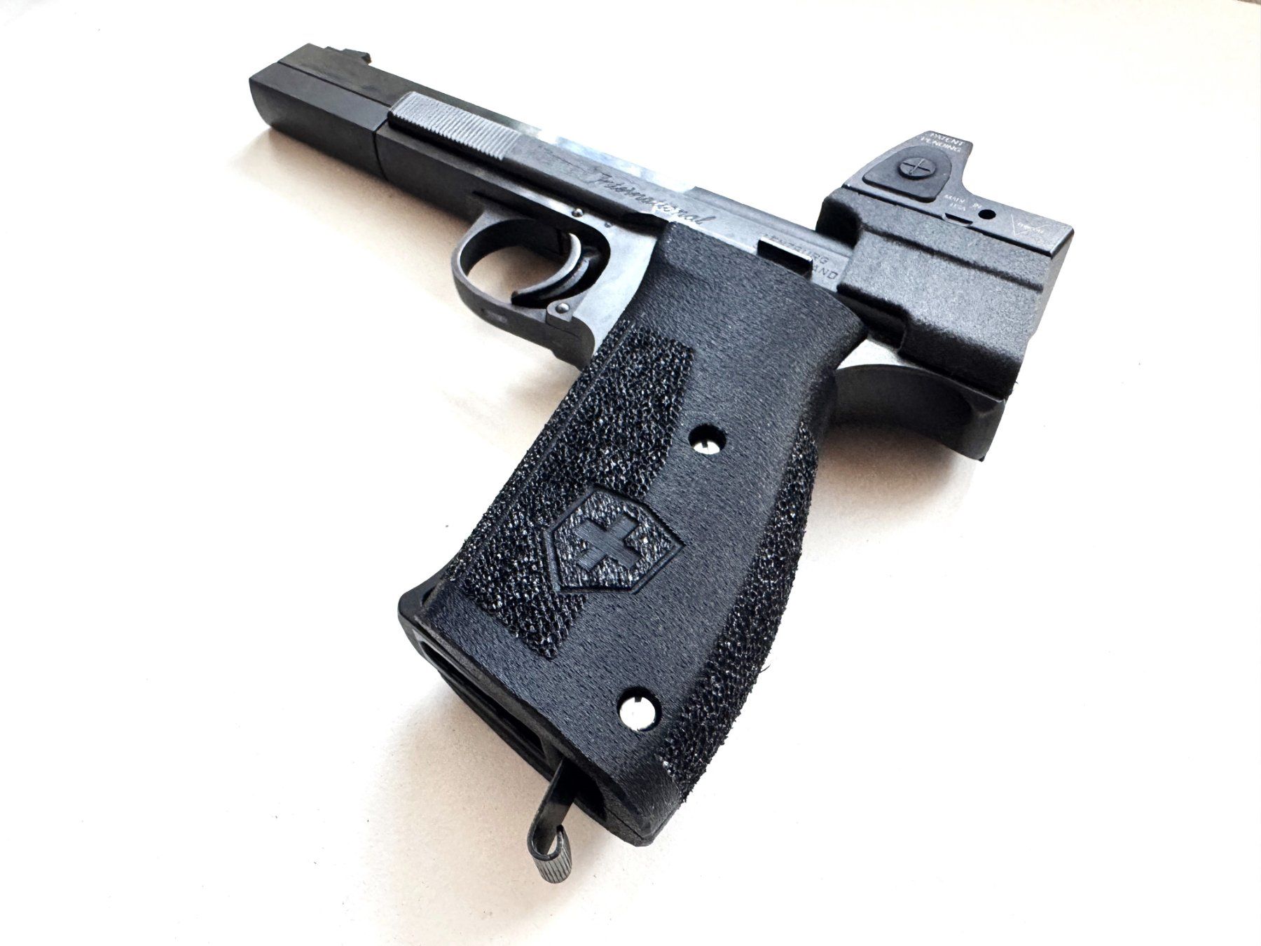 Tutti gli attrezzi: Hämmerli 208 / 215 Griffschale Standard "Stippled" – Nuovo e nell'imballaggio originale da Altdorf UR venduto da TriNi1291 1