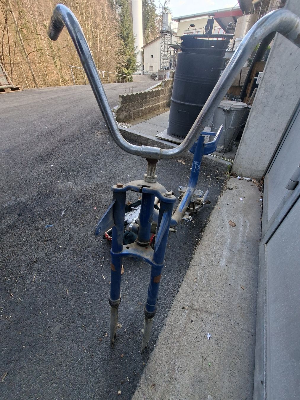 Mofas: Mofa Rahmen – Gebraucht aus Winterberg ZH von mel_xn25 2