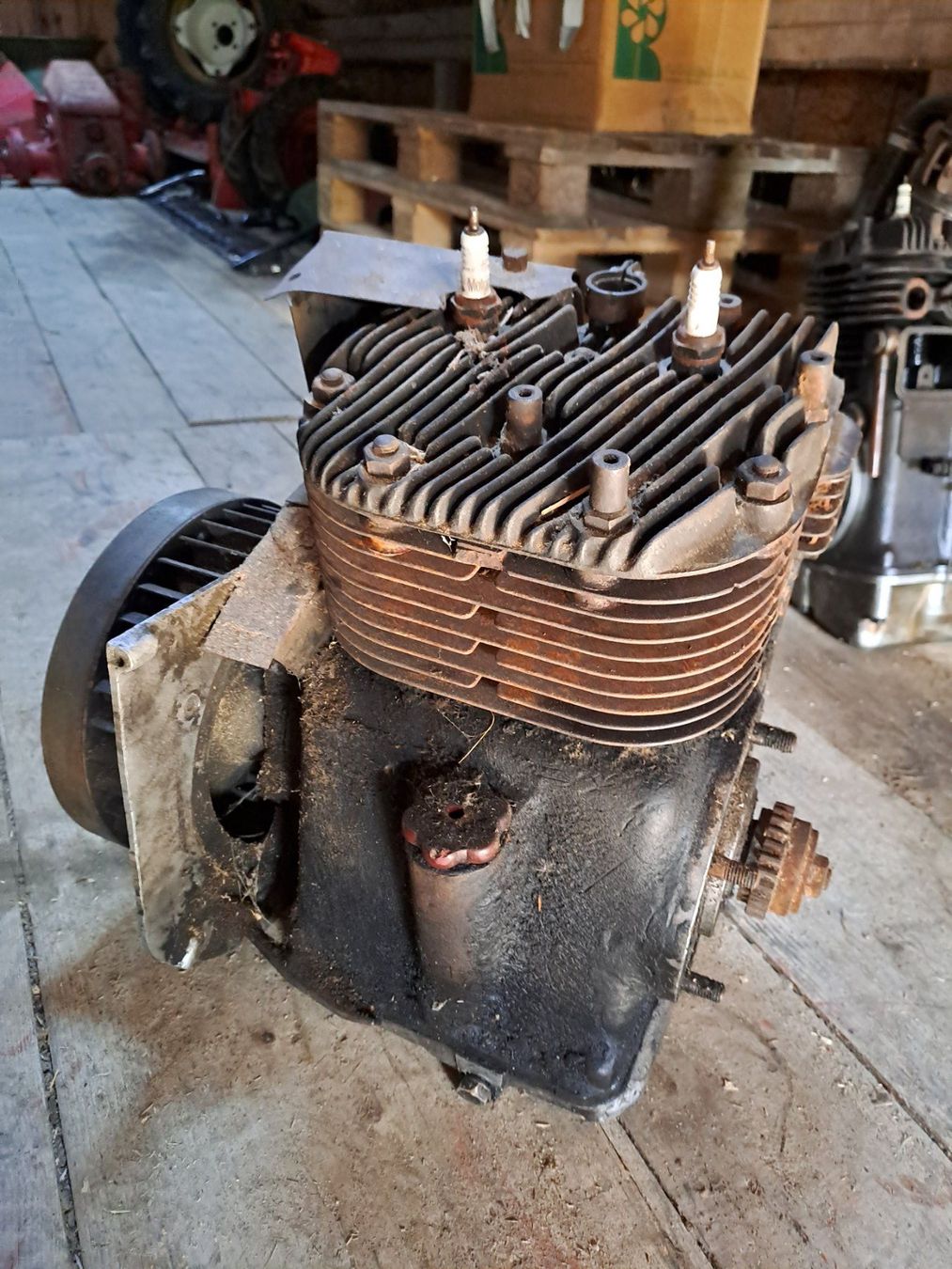 Motori: MAG 2055 Motoren – Usato da Ganterschwil venduto da Salis502 9
