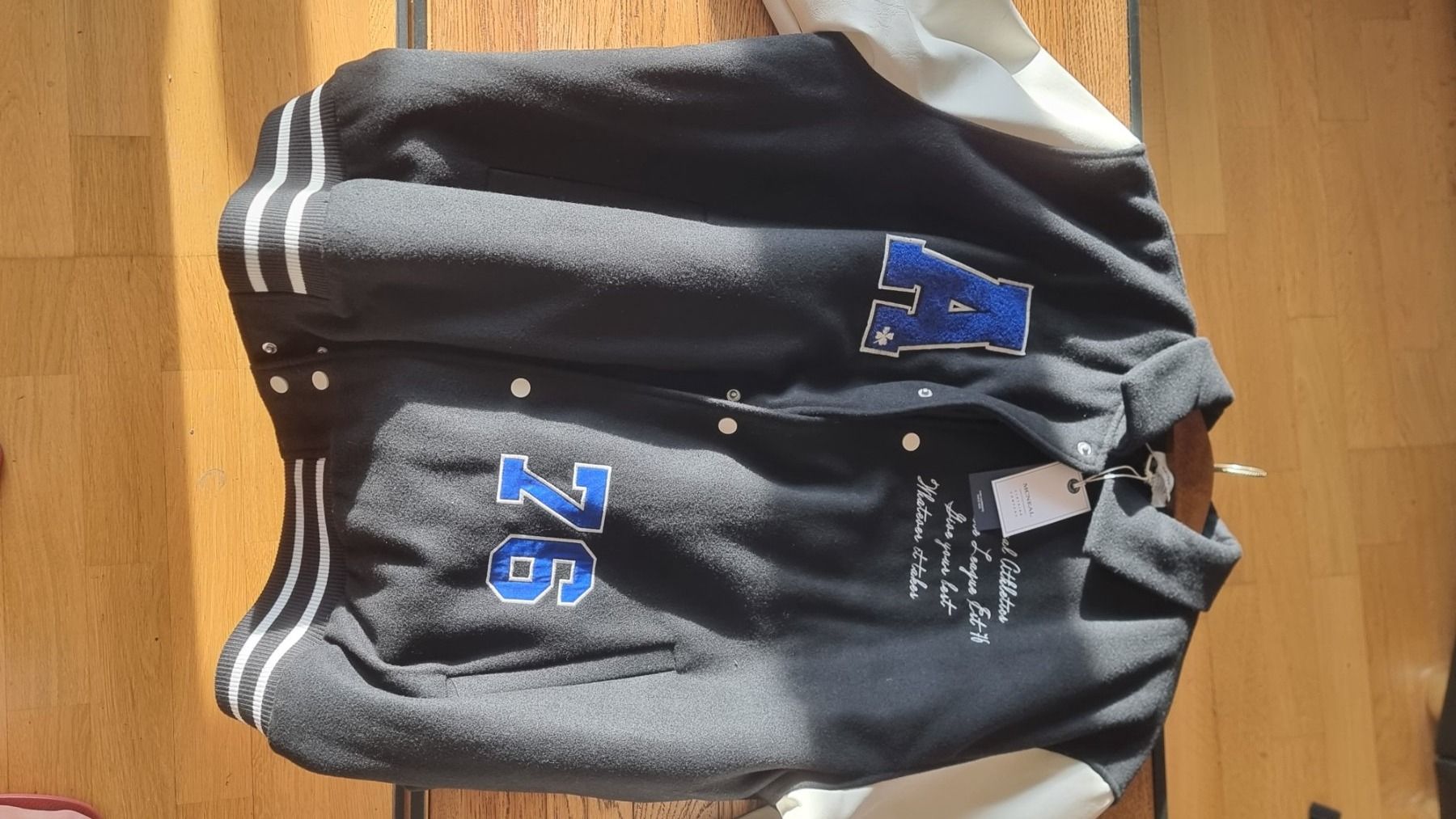 Giacche: MCNeal College Jacke – Nuovo (secondo la descrizione) da Horgenberg venduto da Esteban_Cri 1