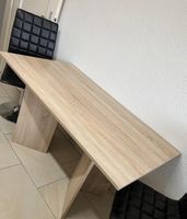 Ess-Tisch, Holz, hell