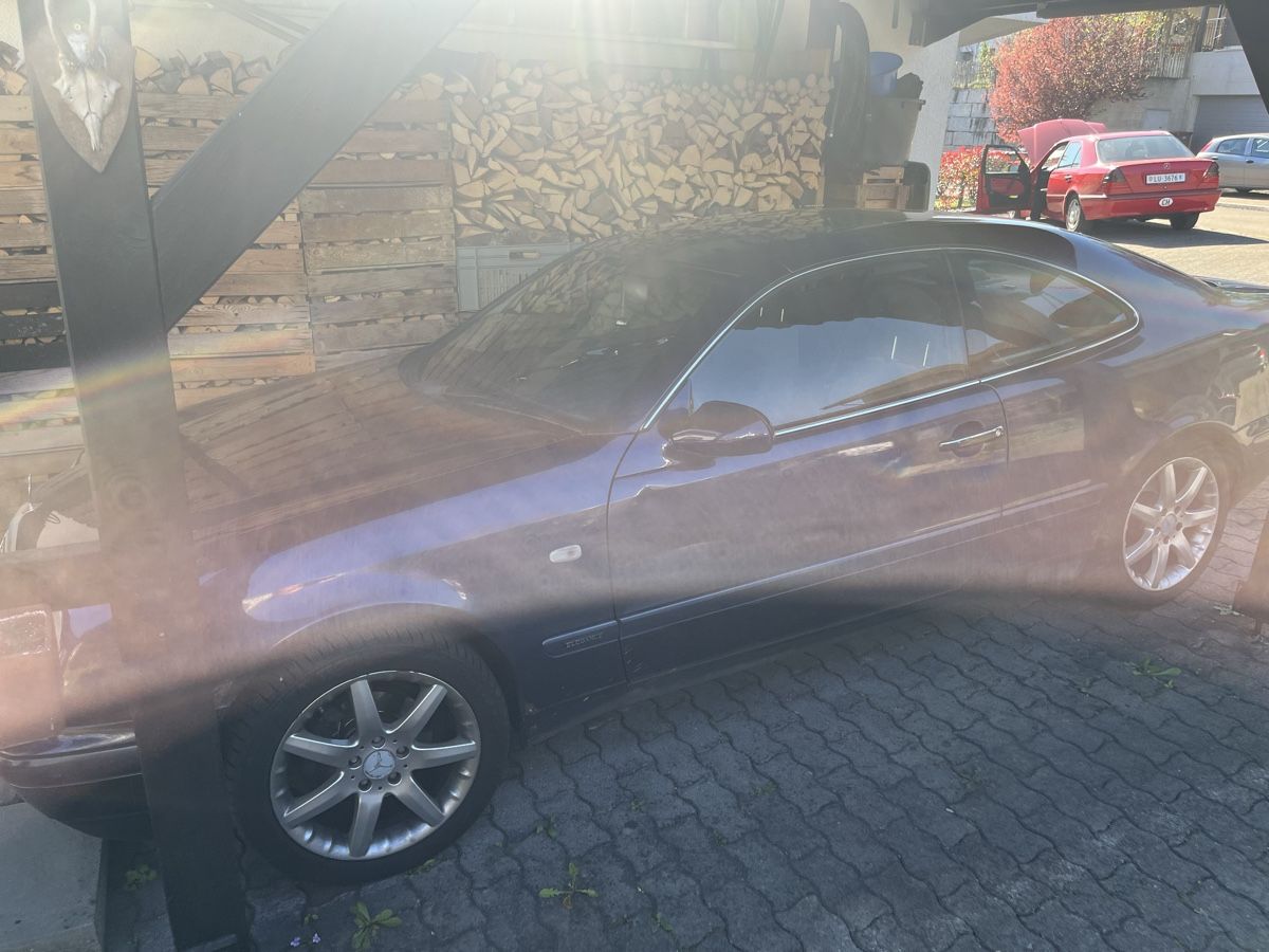 Mercedes-Benz Automobili: Mercedes CLK Elegance – Usato da Buchrain venduto da PatBoe 8