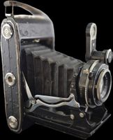 Historische MOSKVA Balgenkamera mit Industar-23