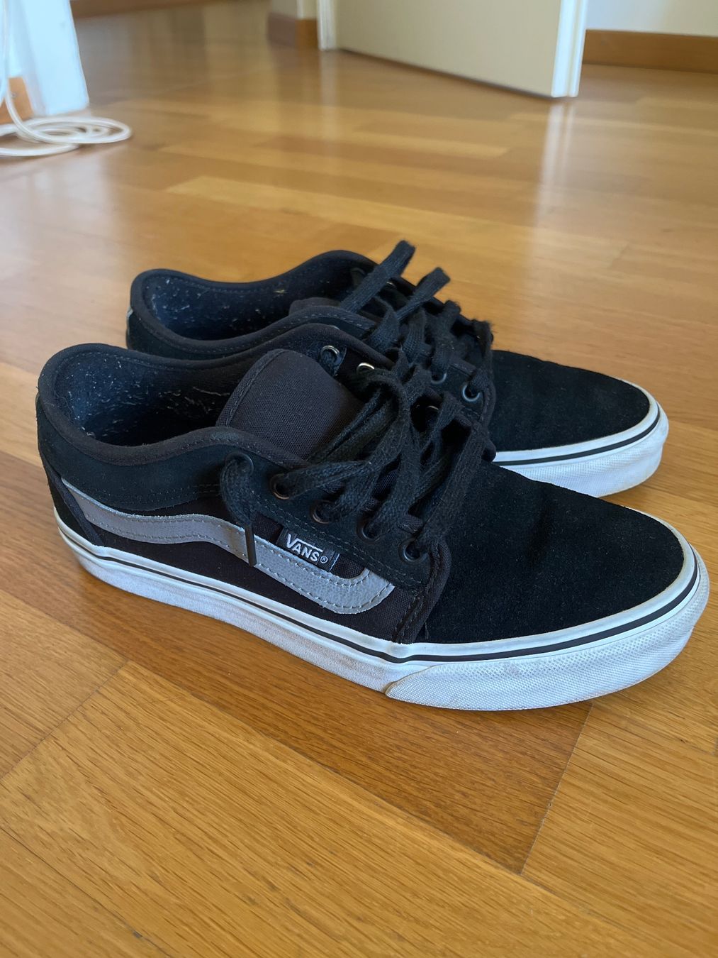 Vans Scarpe da uomo: Vans Skateschuhe Grösse 39 – Usato da Zürich venduto da Speedy_Rollin