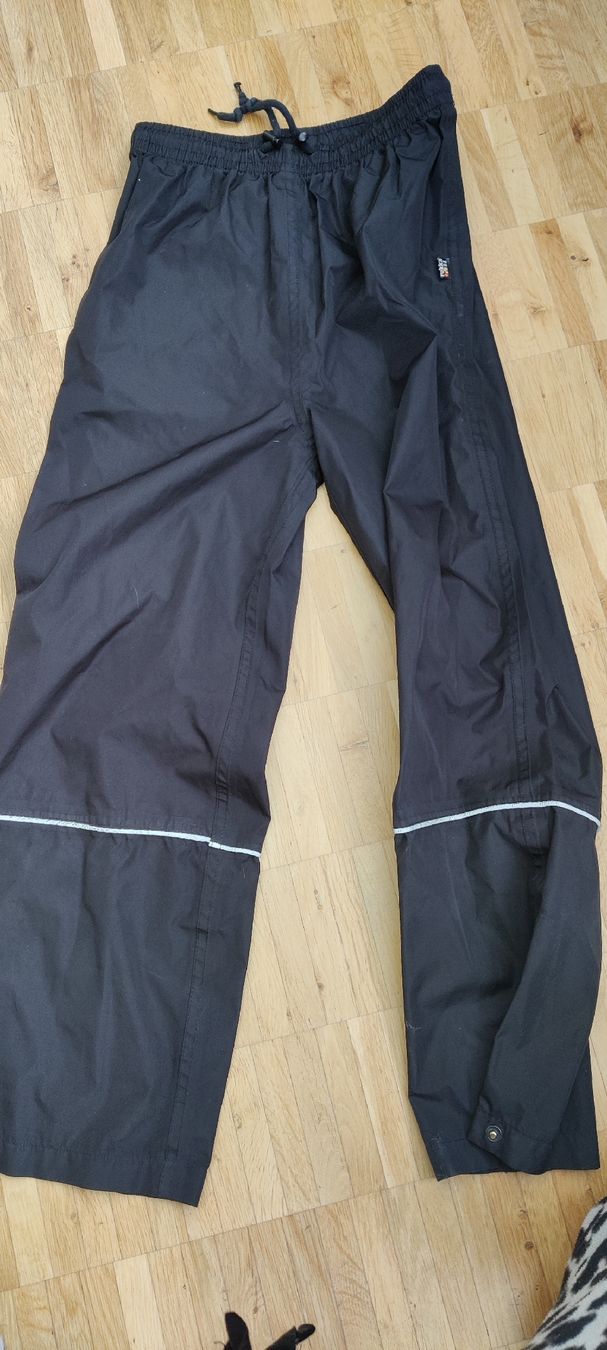 Rukka Pantaloni: Regenhose Rukka – Usato da Mönchaltorf venduto da Verinha8