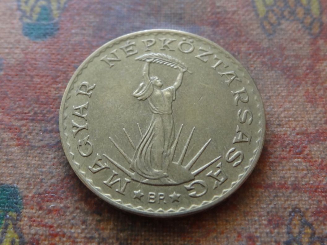 Alle Münzen: HONGRIE  10  Forint  1986 – Gebraucht aus Romanel-sur-Lausanne von Swift13 1