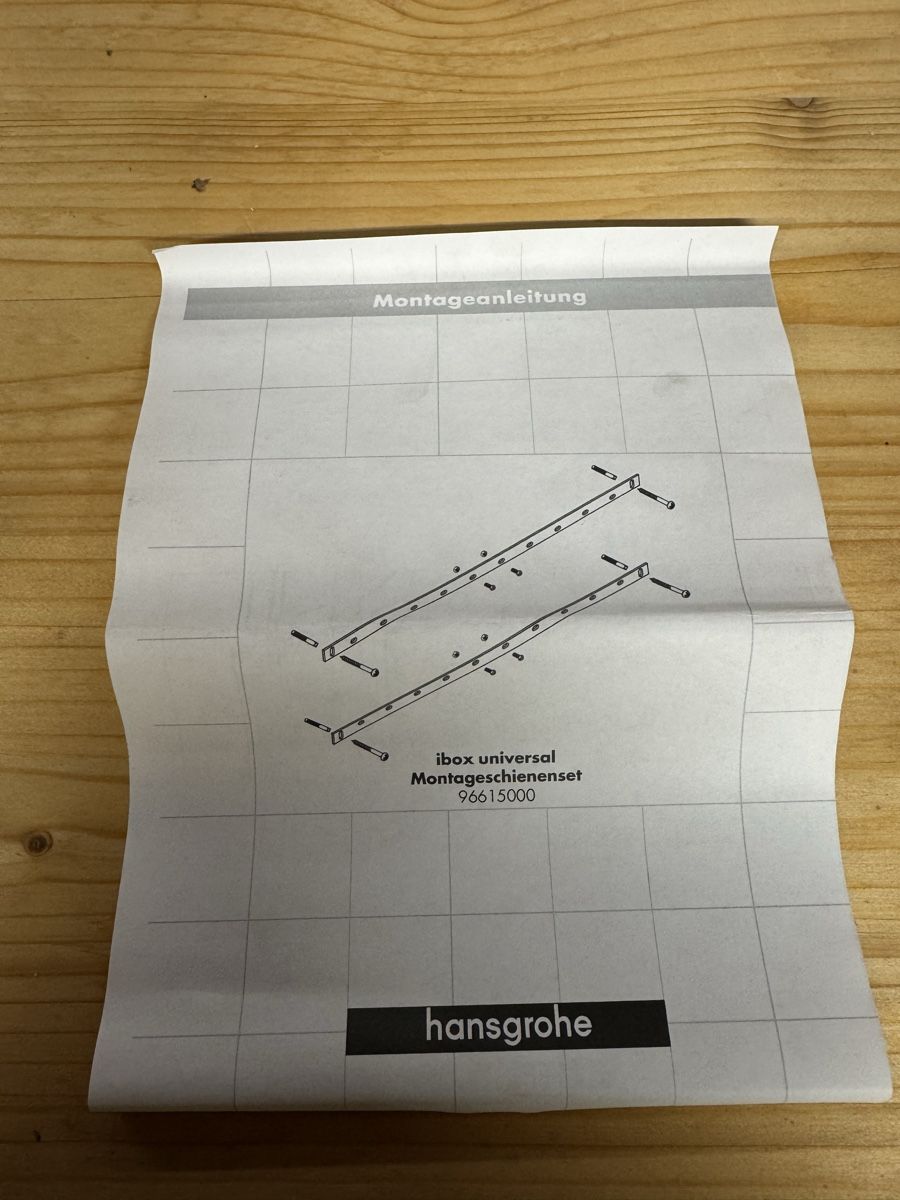 Hansgrohe Wandhalterungen: Hansgrohe Befestigungsschiene – Neu (gemäss Beschreibung) aus Schaffhausen von KlinglerHeiSanSol 3