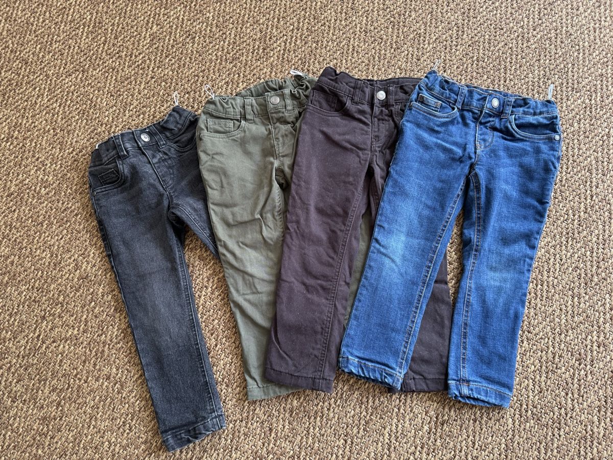C&A Kleiderpakete & -sets: C&A Thermohosen Gr. 98 – Gebraucht aus Allschwil von TanjaS94
