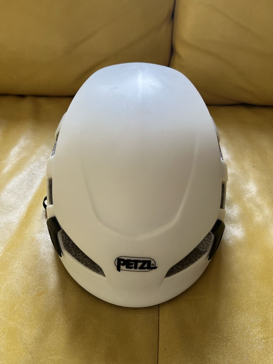 Petzl Caschi: Helmet Petzl Meteor  – Usato da Bern venduto da madama00 1