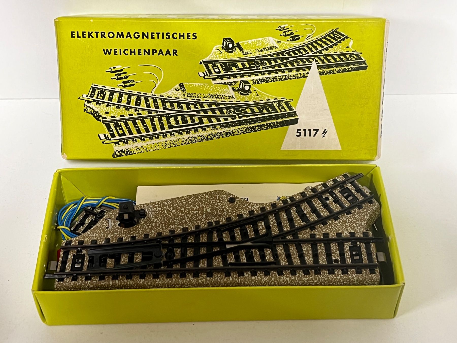 Märklin Modellini di ferrovie: Märklin H0 M Gleis 5117 – Nuovo e nell'imballaggio originale da Geroldswil venduto da TopTrain54