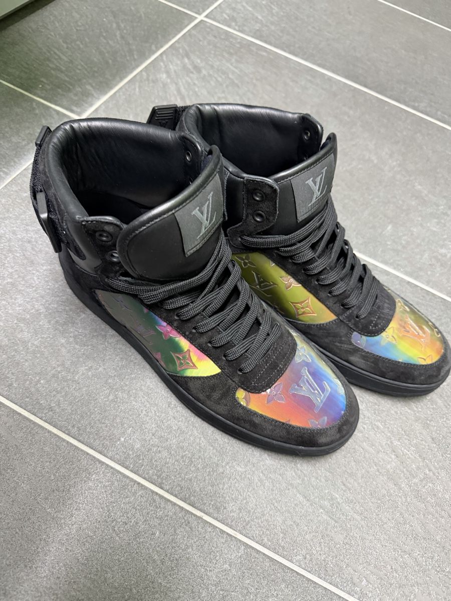 Louis Vuitton Scarpe da uomo: Louis vuitton sneakers – Nuovo e nell'imballaggio originale da Neuenegg venduto da M8219
