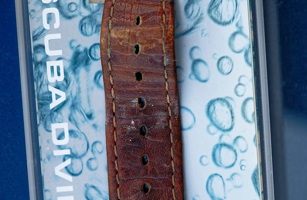 Swatch Orologi: Getragene Aqua SCUBA 200 (SBB 101) – Usato da Bern venduto da Maccalvin 3