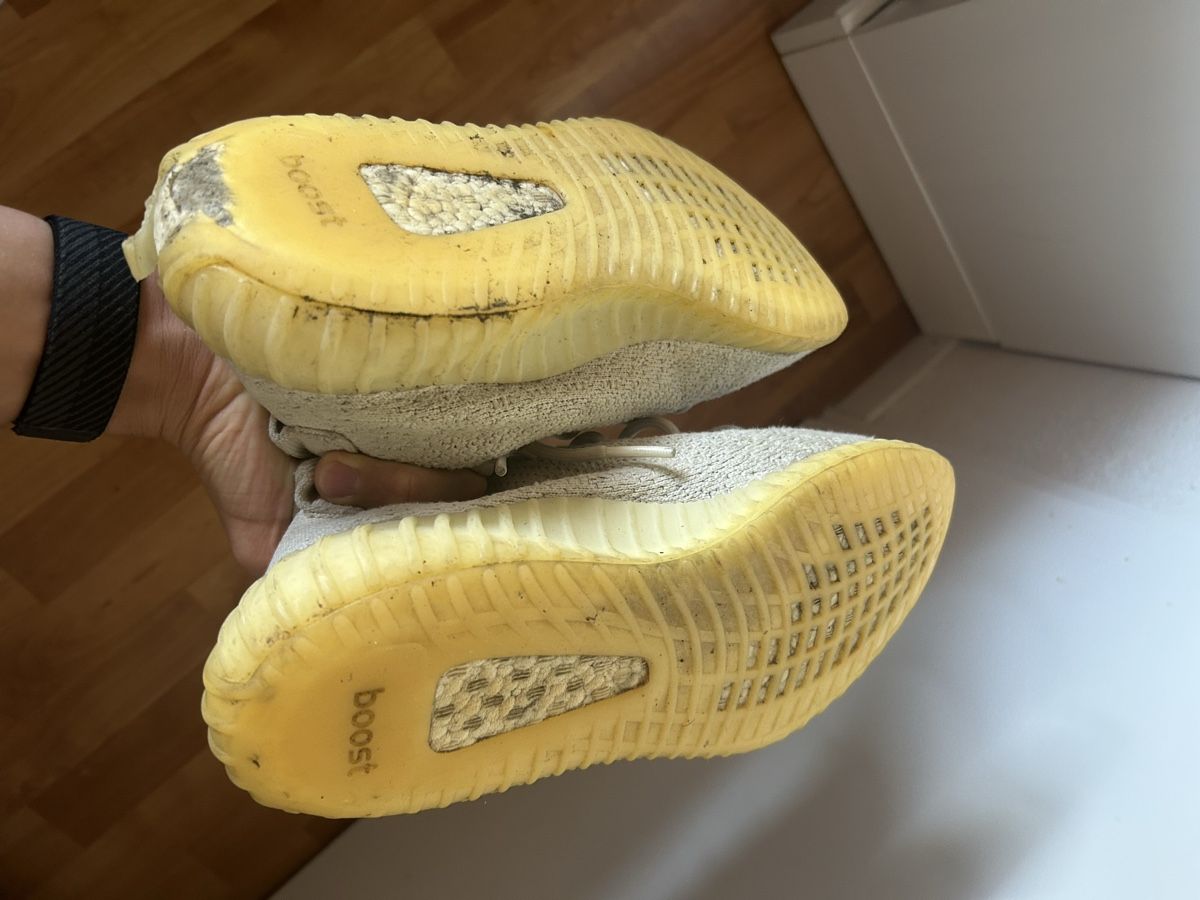 Scarpe da uomo: Used Yeezy 350 – Usato da Ettingen venduto da osc_6lj6 1