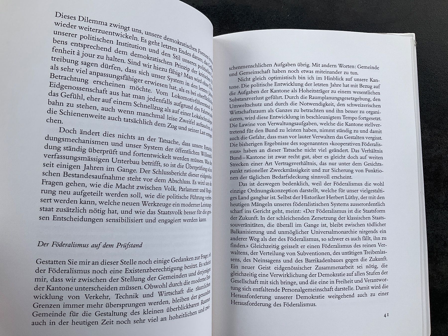 Livres: Ernst Brugger "Gelebte Schweiz" – D'occasion à Avenches par Lactobacille 1