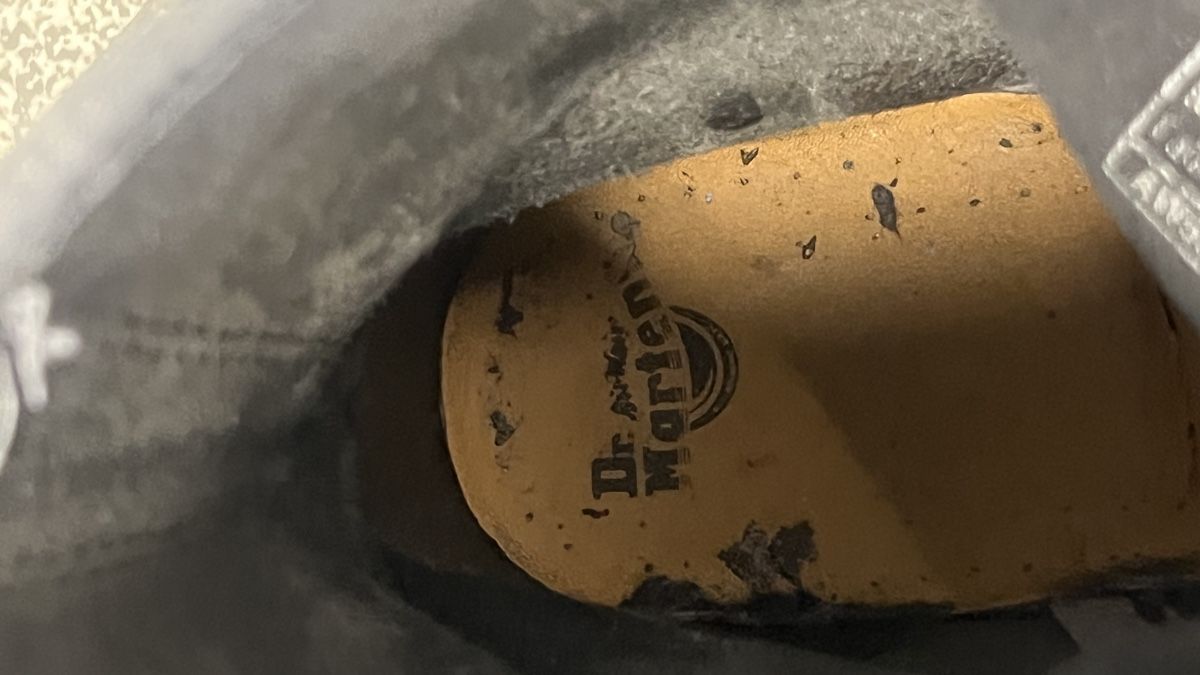 Dr. Martens Scarpe da uomo: Dr. Martens 1460, Taille 38, Noires, Bottes – Usato da Genève venduto da Leboucheoreilles 7