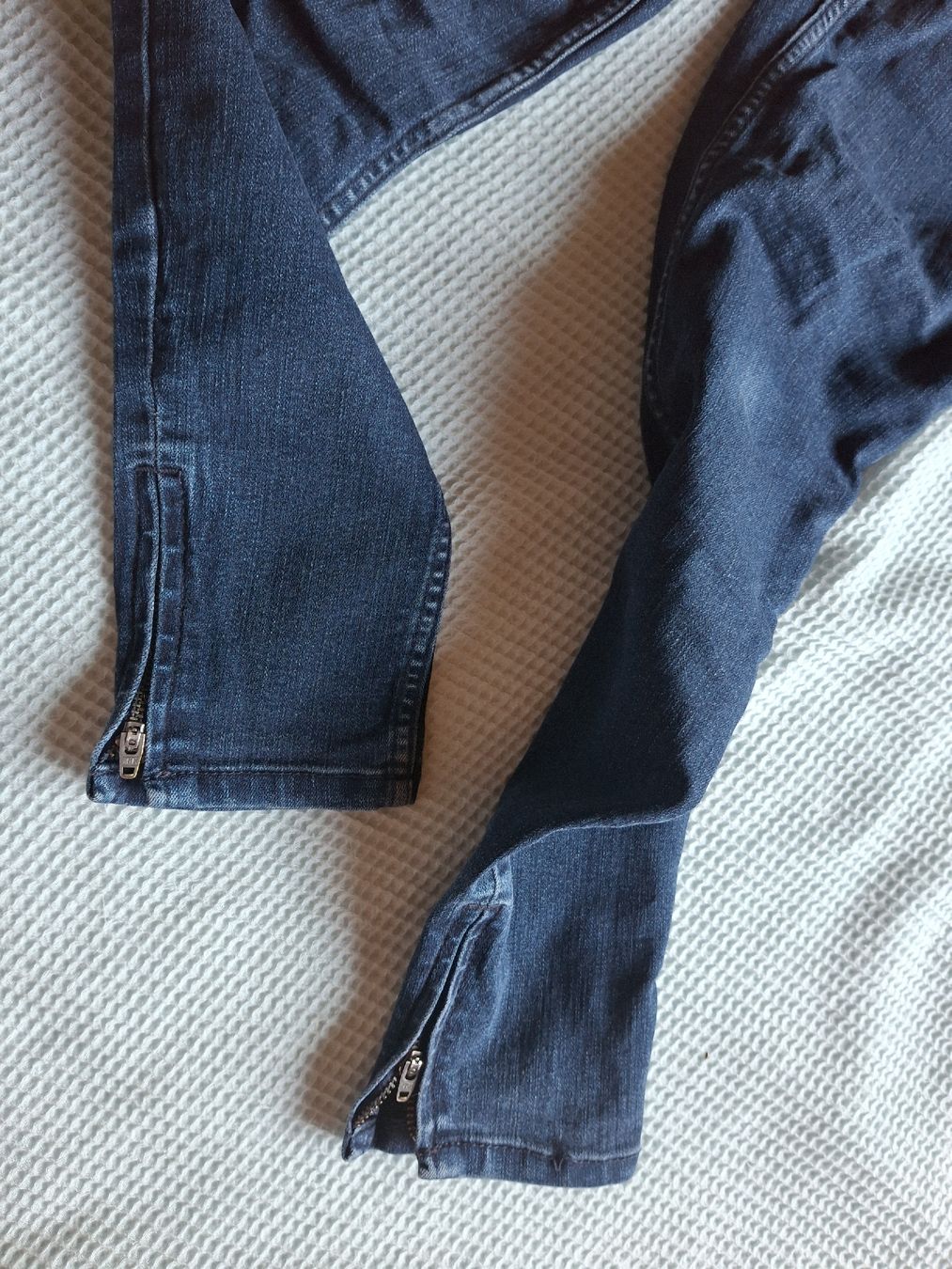 Only Jeans: Pantalon jeans bleu taille 34 marque Only  – Gebraucht aus Villiers von san_jn5w 1