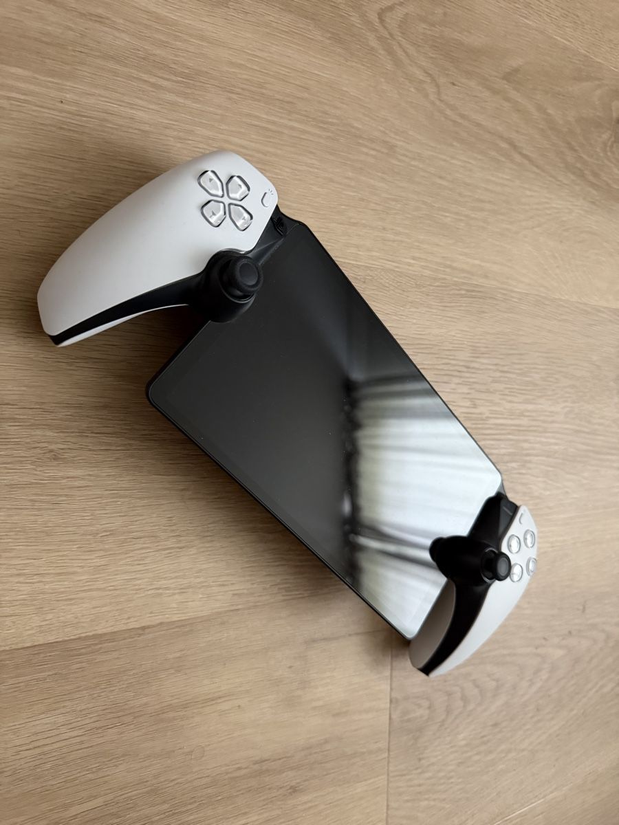 Sony Konsolen: Sony PlayStation Portal Remote-Player – Neu (gemäss Beschreibung) aus Wynau von dom_y5nc 3