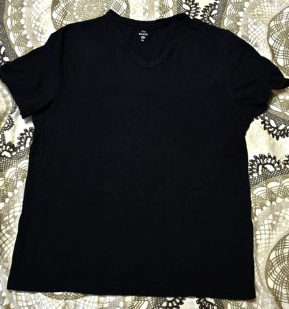 T-Shirt schwarz V-Ausschnitt C&A The Basics XL