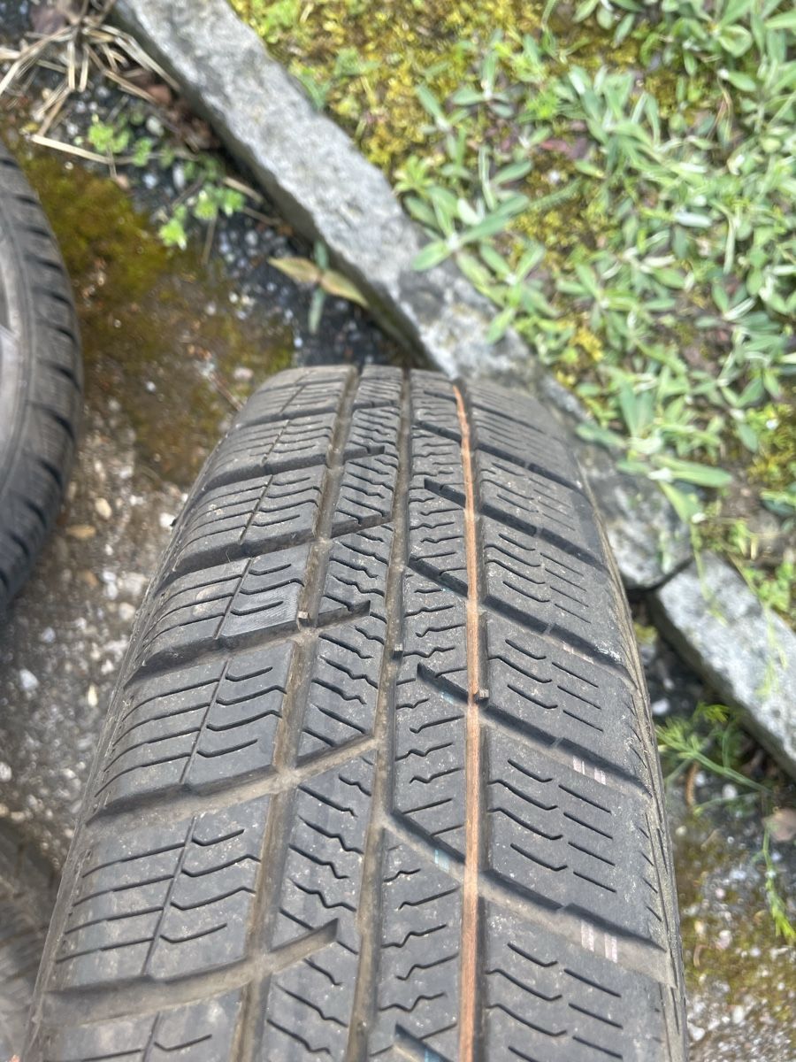 Pneus & Kompletträder: 145/80R13 Winterreifen Barum – Gebraucht aus Wettingen von Nici1932 5
