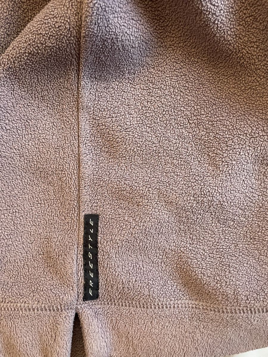 Reebok Maglioni & Felpe: Vintage Reebok Fleece Pullover – Nuovo (secondo la descrizione) da Altstätten SG venduto da sarinaaa_th 3