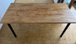 Schöner schlichter Schreib- oder Arbeitstisch aus Holz