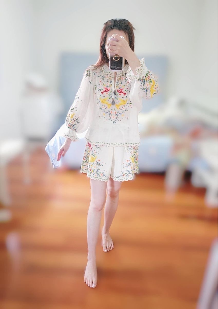 Zimmermann Tute: Zimmermann Embroidery Blouse & Short – Usato da St.Josefen venduto da lop_lh8d 5