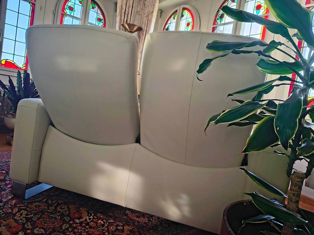 Sofas: Canapé cuir blanc crème Stressless – Gebraucht aus FRIBOURG von bigpolarbears 2