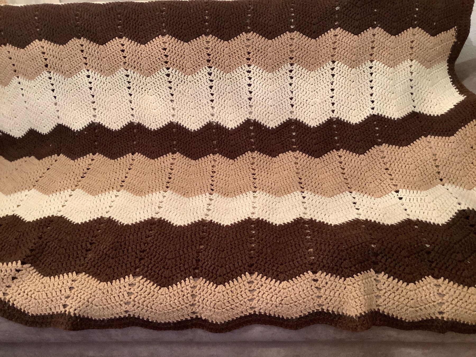 Coperte: Häkeldecke – Usato da Triesen venduto da boston7 1