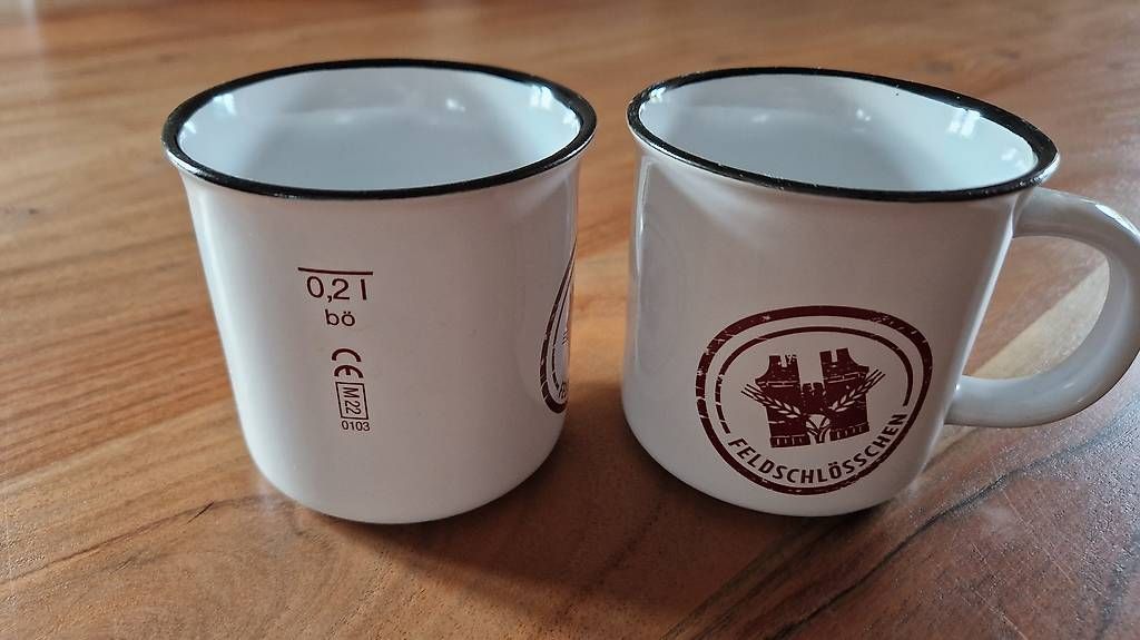 Tassen: 2 Tassen – Gebraucht aus Seewen SO von Perle8