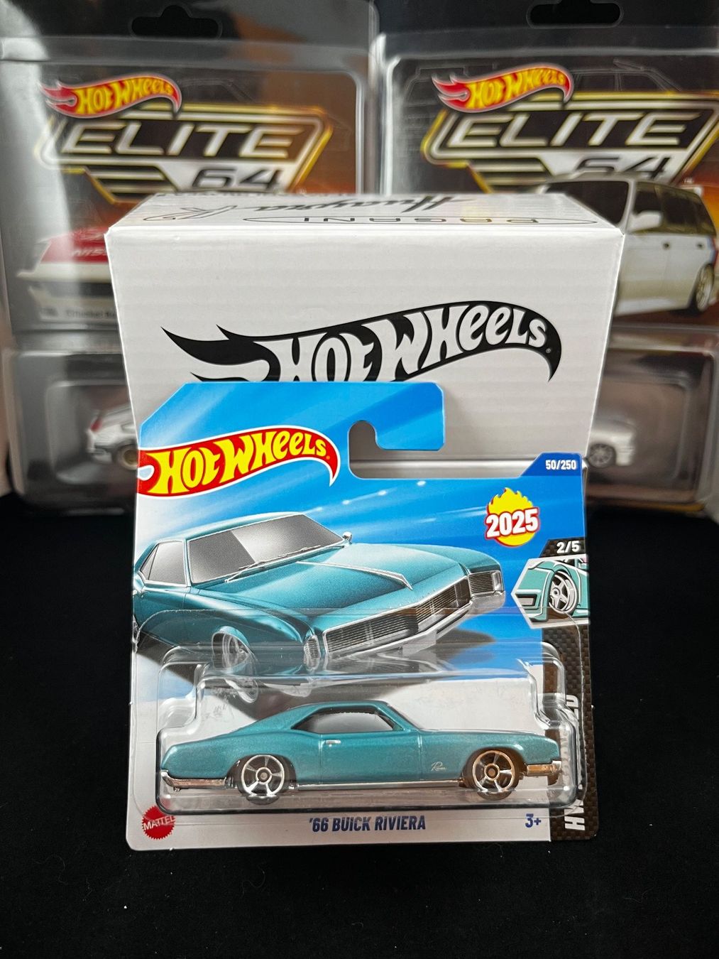 Hot Wheels 66 Buick Riviera - HW Modified 1:64 Modellauto Schwarz