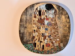 Lilien Porzellan Gustav Klimt Wandteller «Der Kuss» limitier