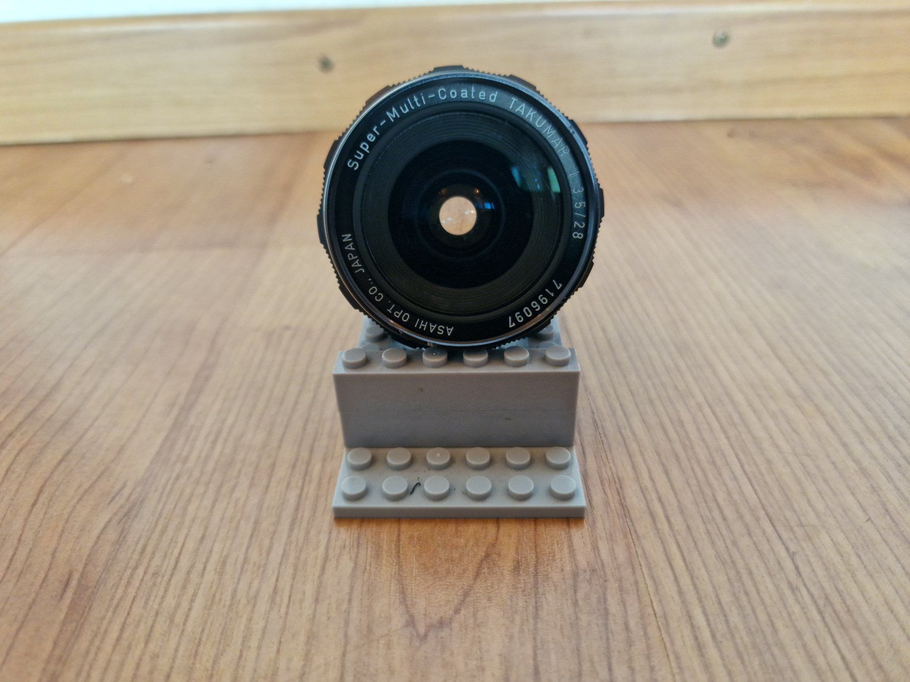 Pentax Obiettivi: Asahi Pentax Super Takumar 28mm 3.5 - M42 Mount – Usato da Vevey venduto da dreetje9