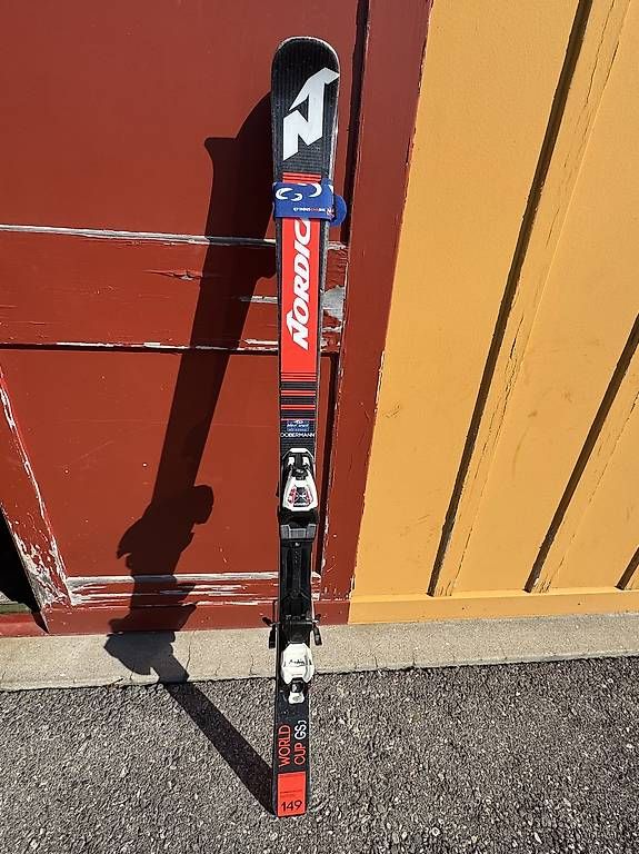 Skis: Kinderski  – D'occasion à Appenzell Steinegg par pba_z8py