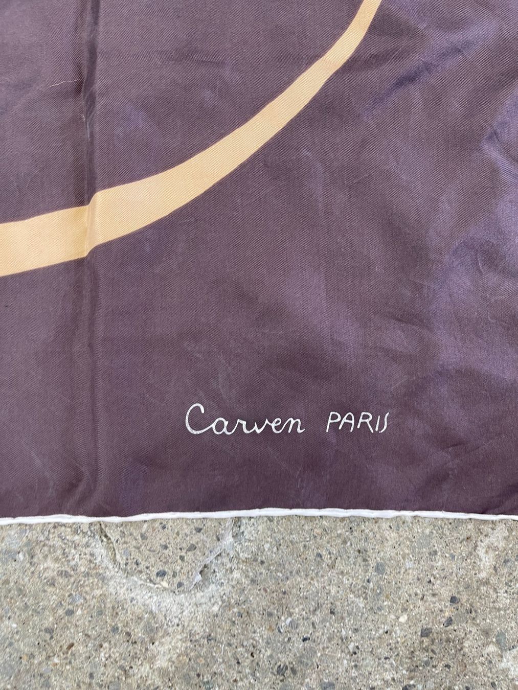 Foulards, Tücher & Schals: Carven Paris Silk Scarf – Gebraucht aus Zürich von drooppee 1