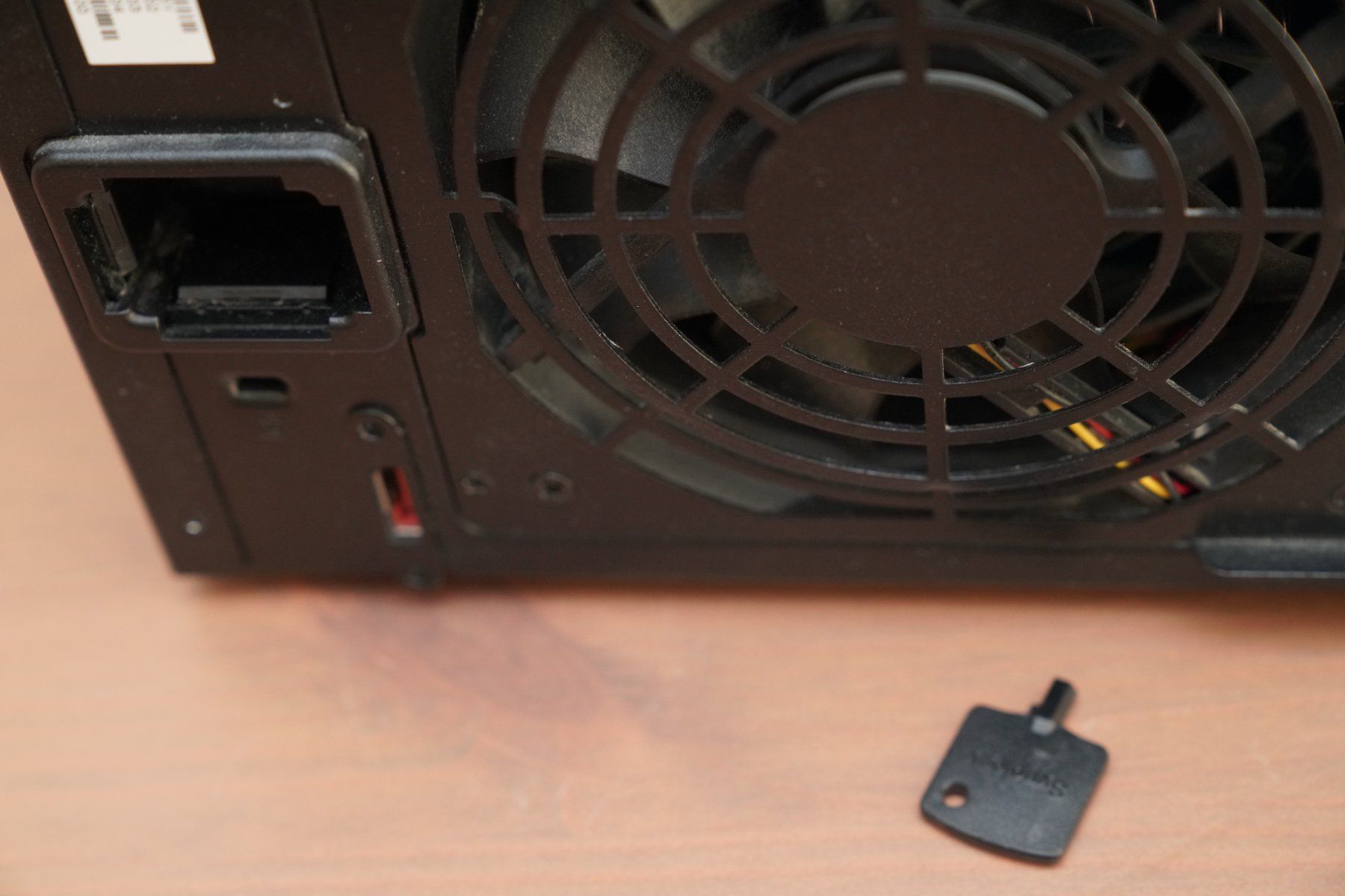 Synology Server: Synology Diskstation DS1815+ mit 8GB RAM – Usato da Zürich venduto da Lock5151 4