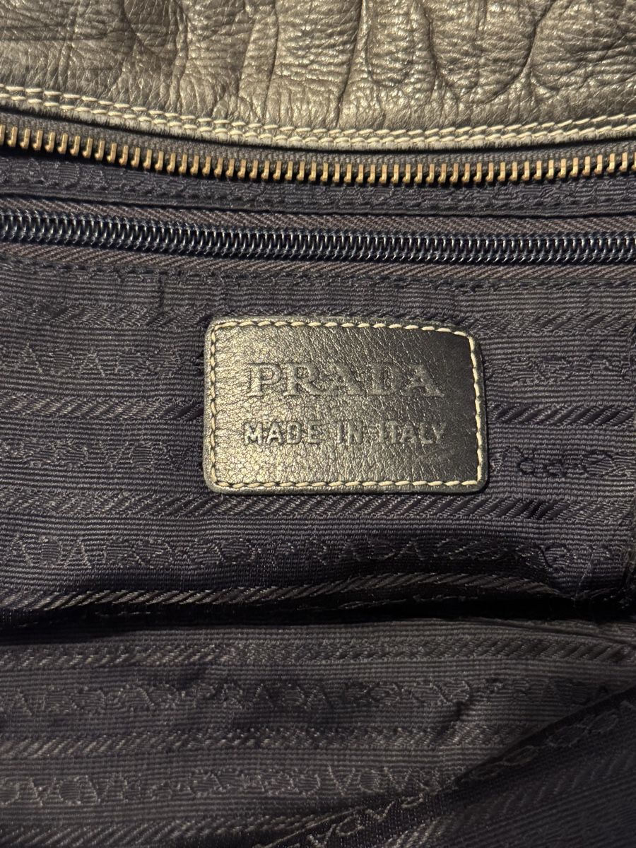 Prada Borse da donna: Borsa vintage Prada – Usato da Horgen venduto da kat_lmb9 2