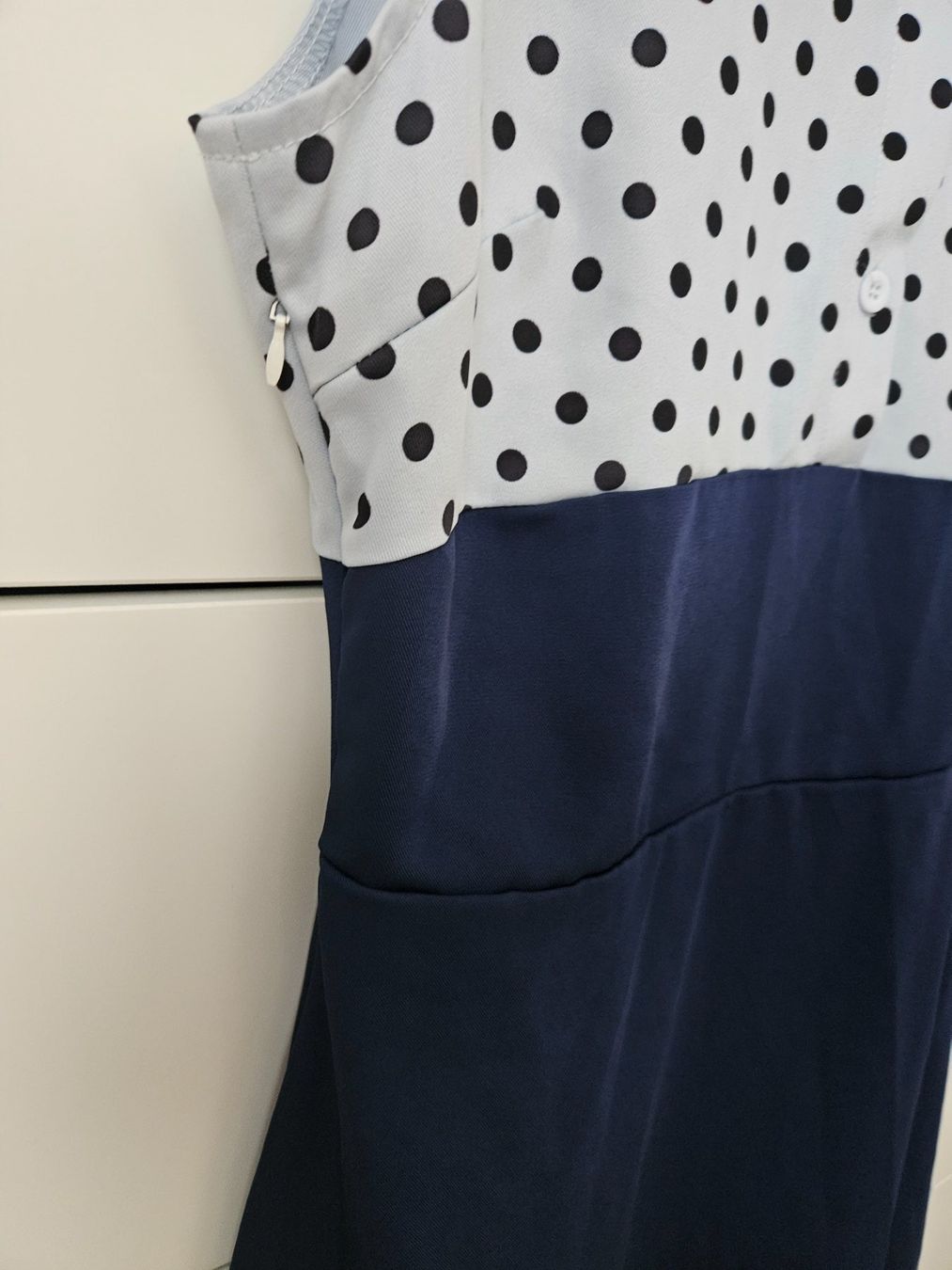 Vestiti: Swingkleid mit Jäckchen Blau mit Punkten, Gr.38 – Usato da Grenchen venduto da Sil_77wp 2