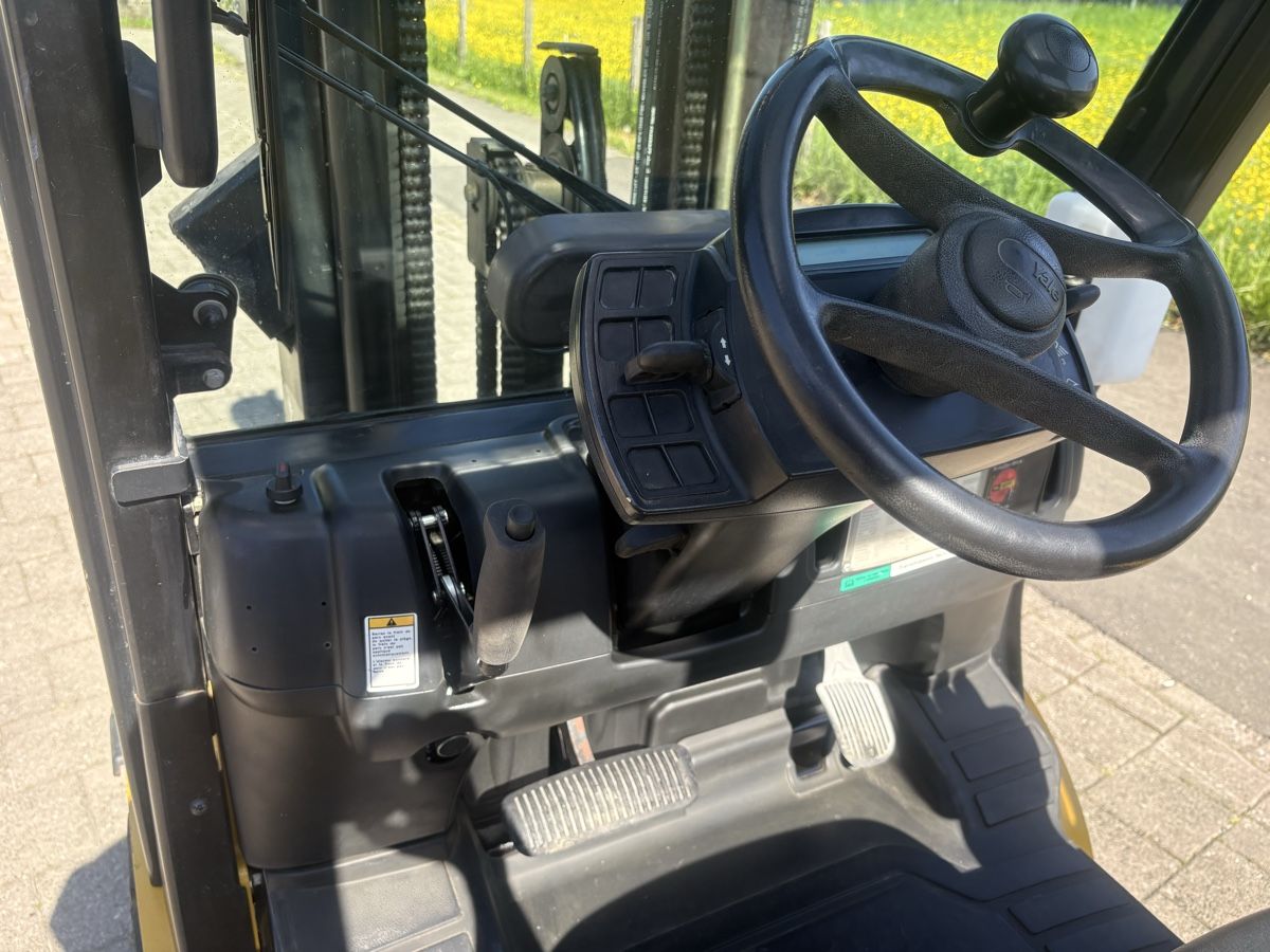 Chariots à fourches & chariots élévateur: Stapler Yale GDP30VX zu verkaufen – D'occasion à Mettlen par Bucherbueb 2