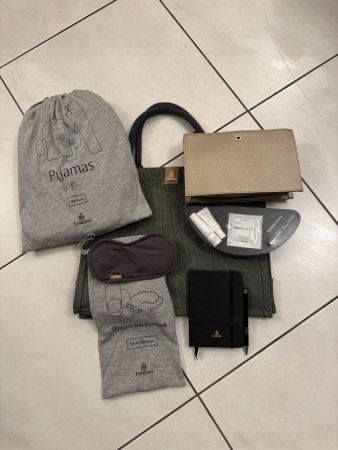 NEU - Emirates FIRST CLASS  SET Nr. 9
