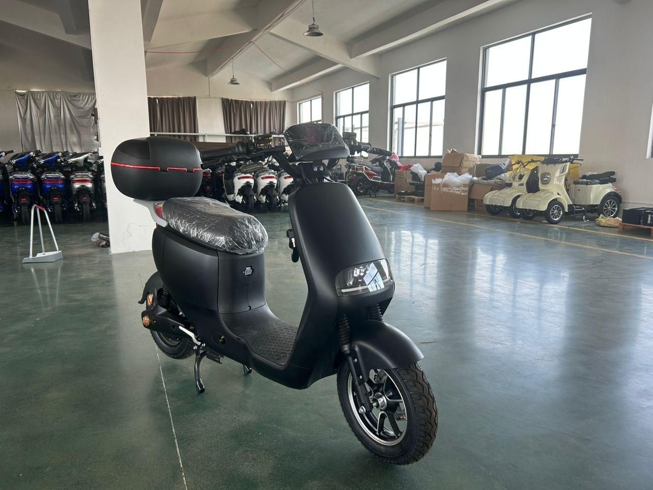 Scooters: Elektroroller  – Neuf avec emballage d'origine à Birsfelden par mot_p67c 1