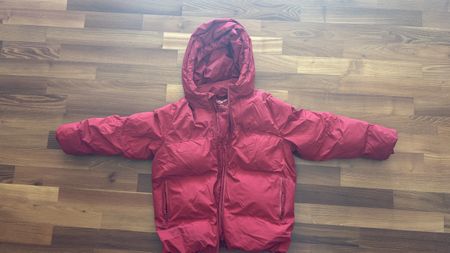 Warme Winterjacke, Rot, Mädchen 9-10 jahre, Top Zustand!