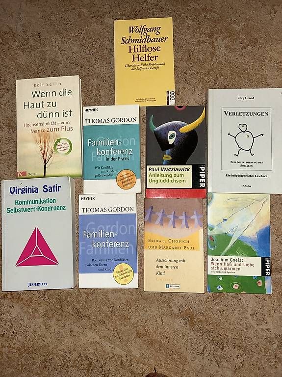 Livres: Diverse Bücher – D'occasion à Winterthur par Malaika5