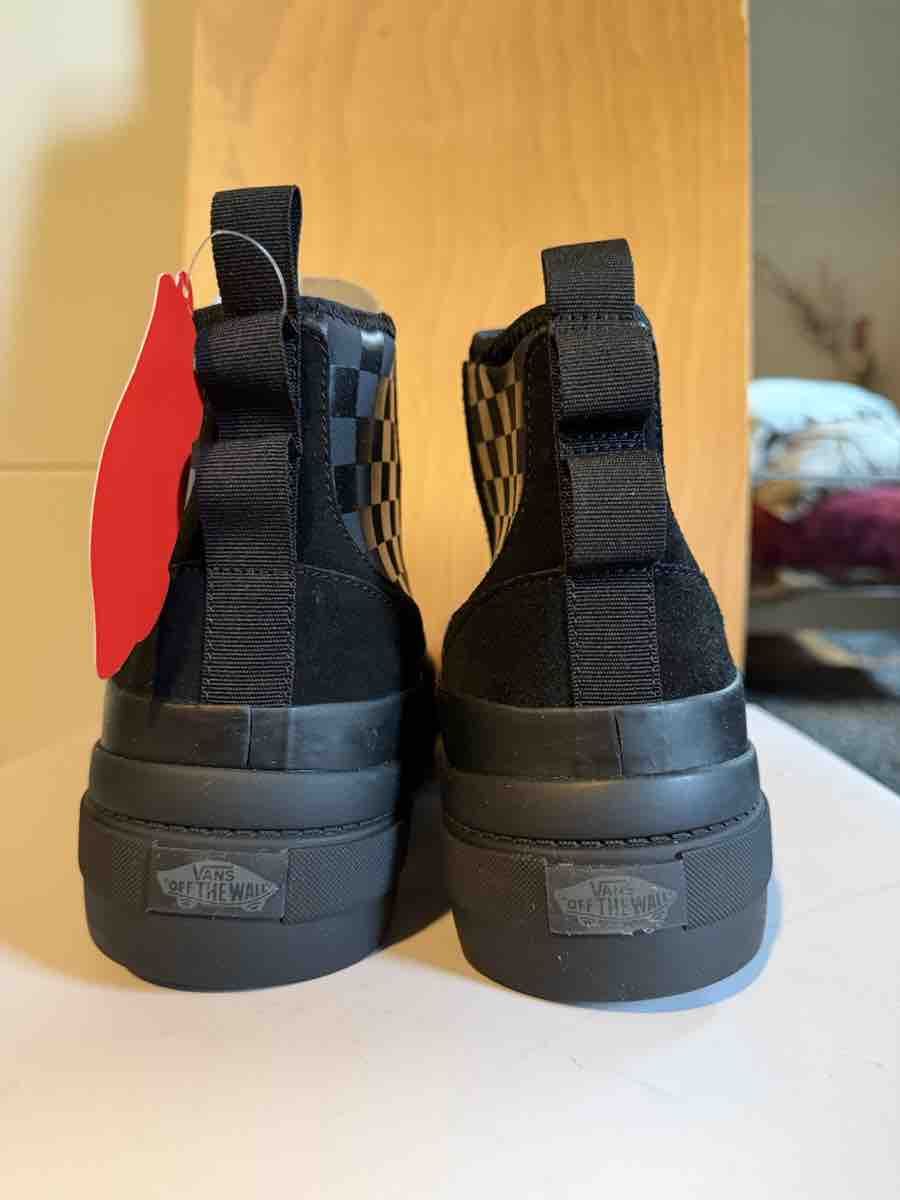 Vans Scarpe da uomo: Vans Boot Black – Nuovo (secondo la descrizione) da Zurich venduto da Alinecnicolet 5