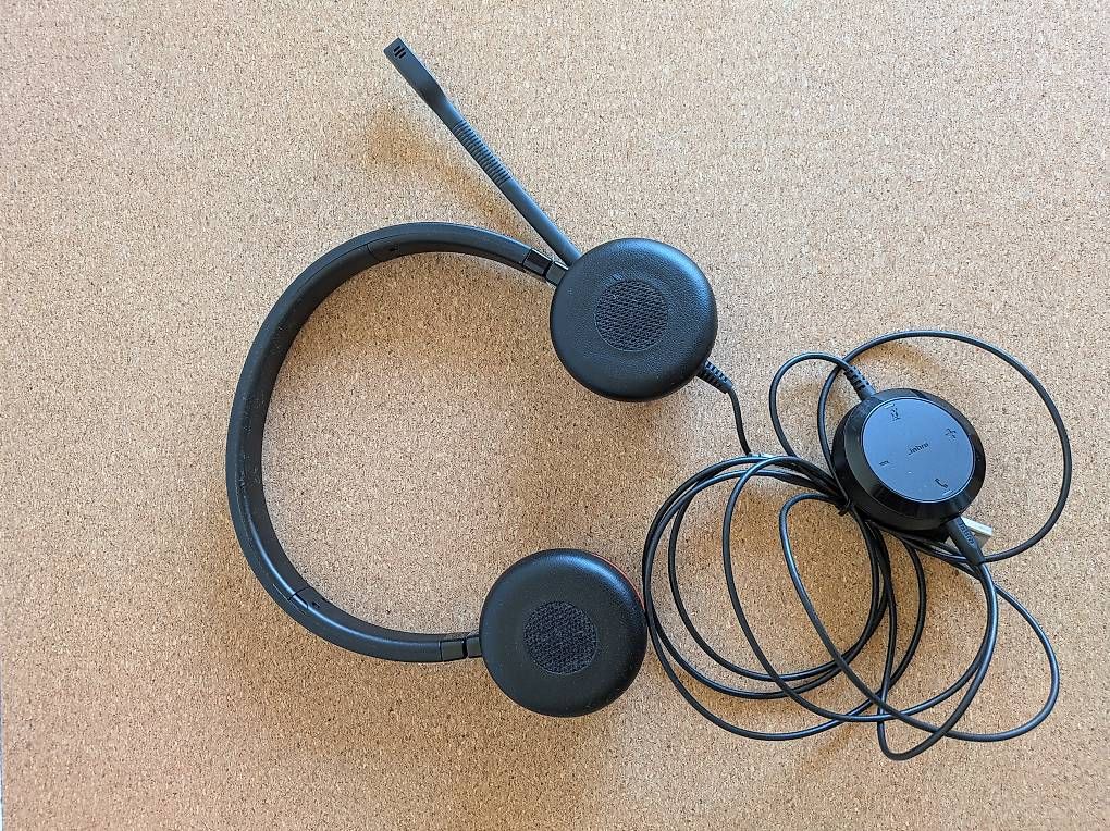 Casques audio: Jabra Evolve 30 II Duo MS Headset – D'occasion à Zufikon par Baum03 1